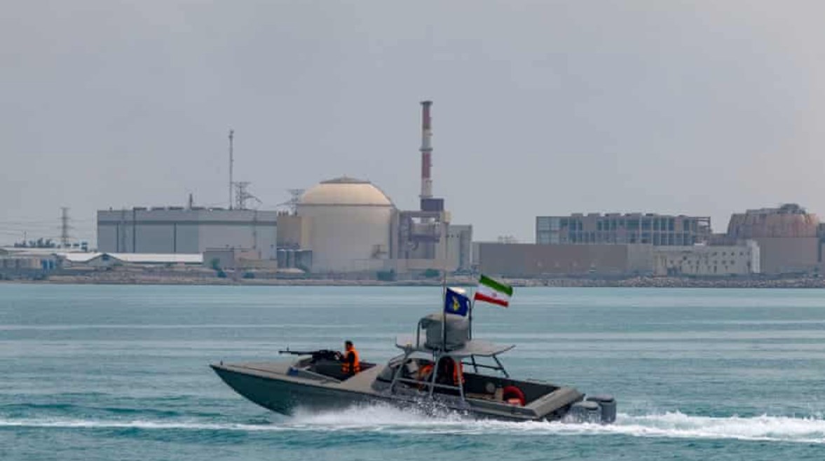 محطة بوشهر النووية الإيرانية 