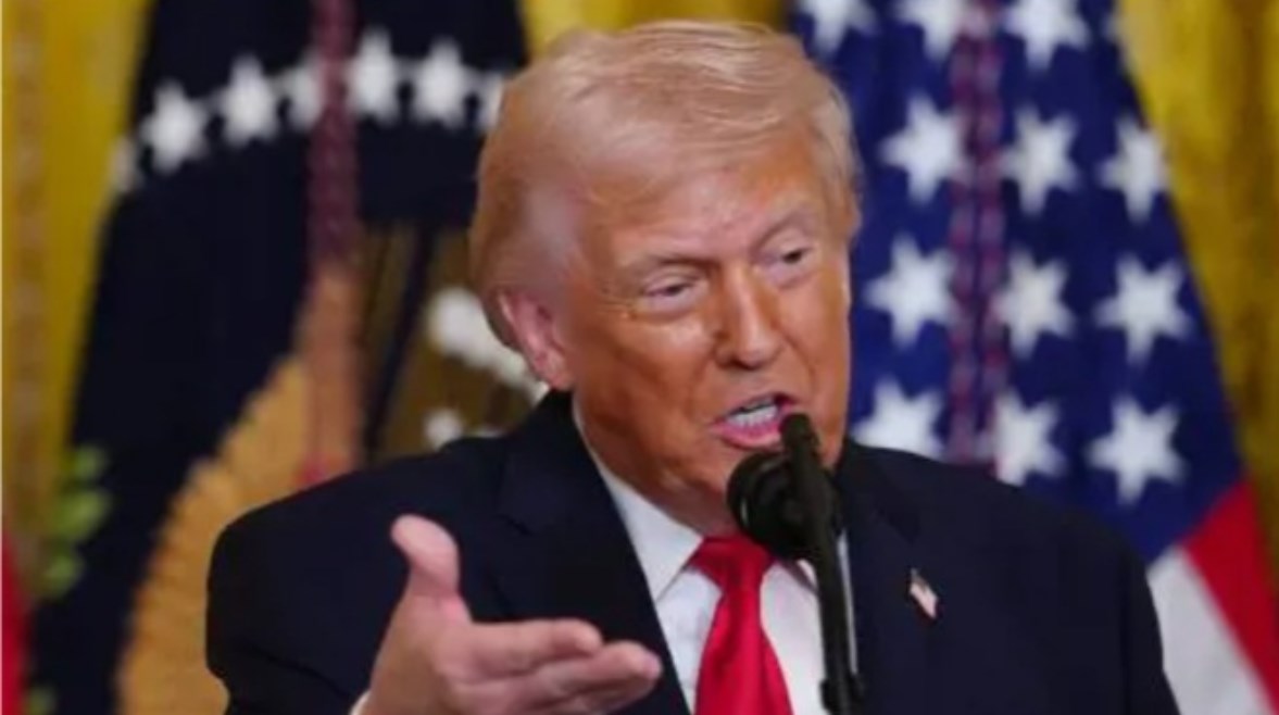 دونالد ترامب 