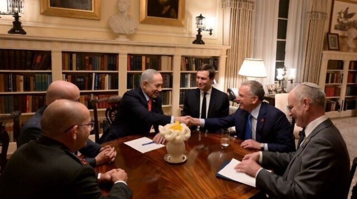 نتنياهو يجتمع مع مبعوثي ترامب في إسرائيل 