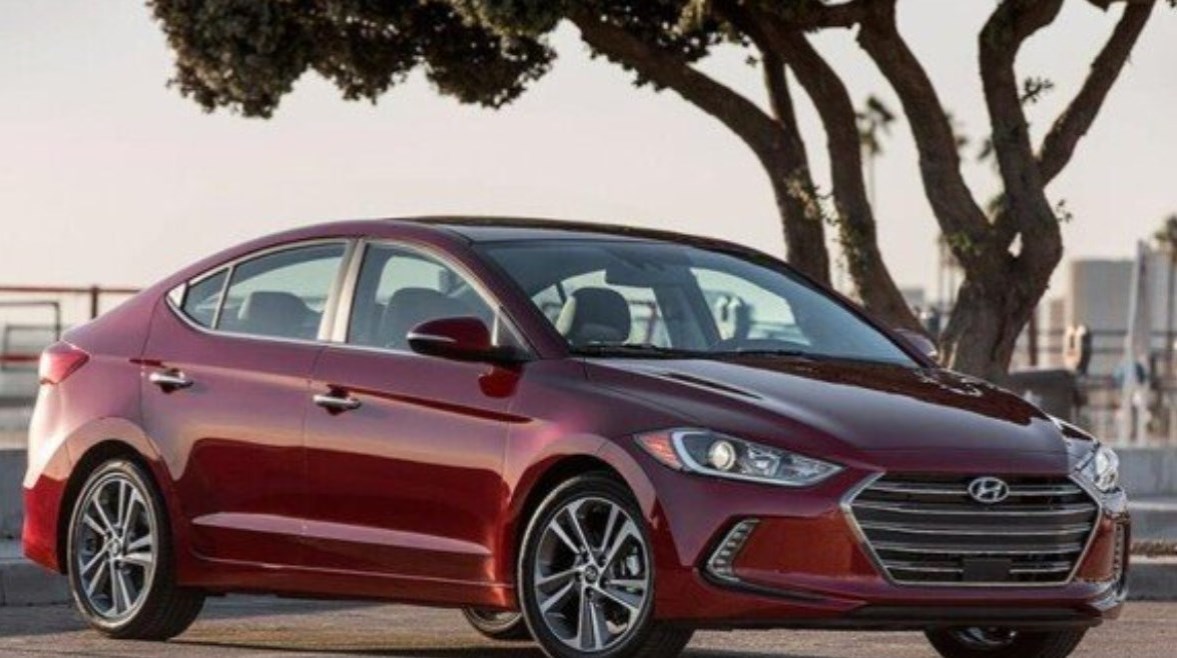 هيونداي إلنترا AD