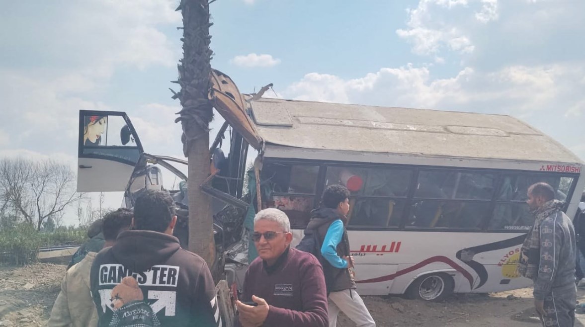 حادث انقلاب أتوبيس على طريق طنطا – المحلة بالغربية