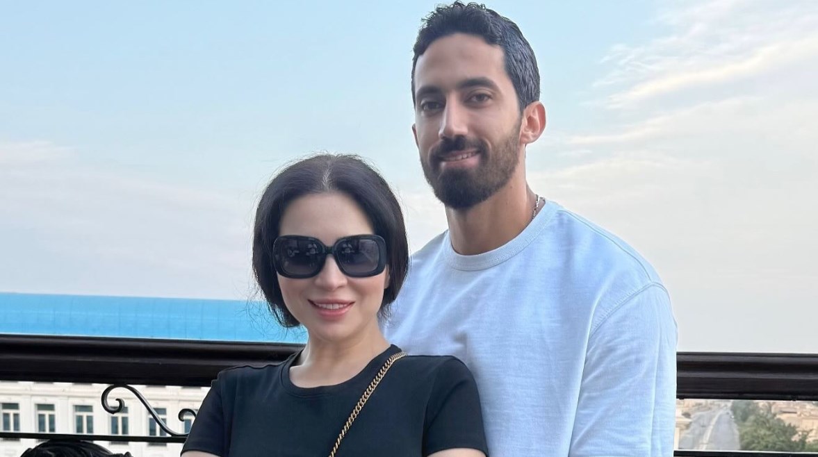 مي عز الدين وزوجها أحمد تيمور