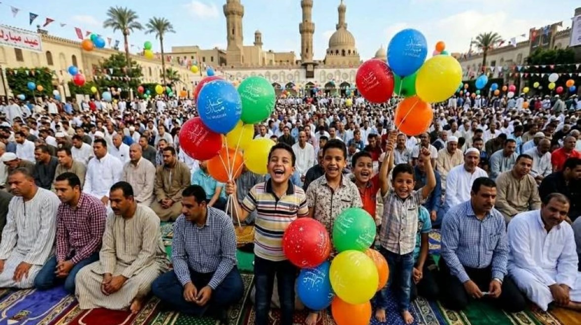 مسلمون أثناء صلاة العيد