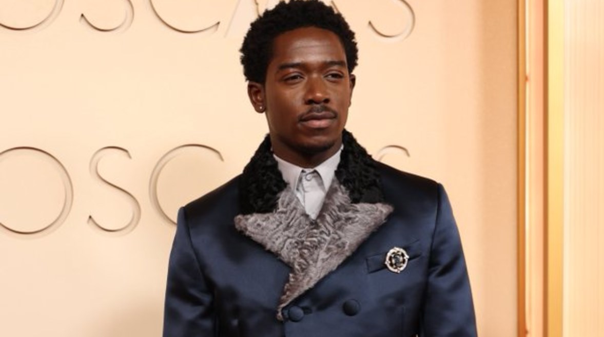 دامسون إدريس