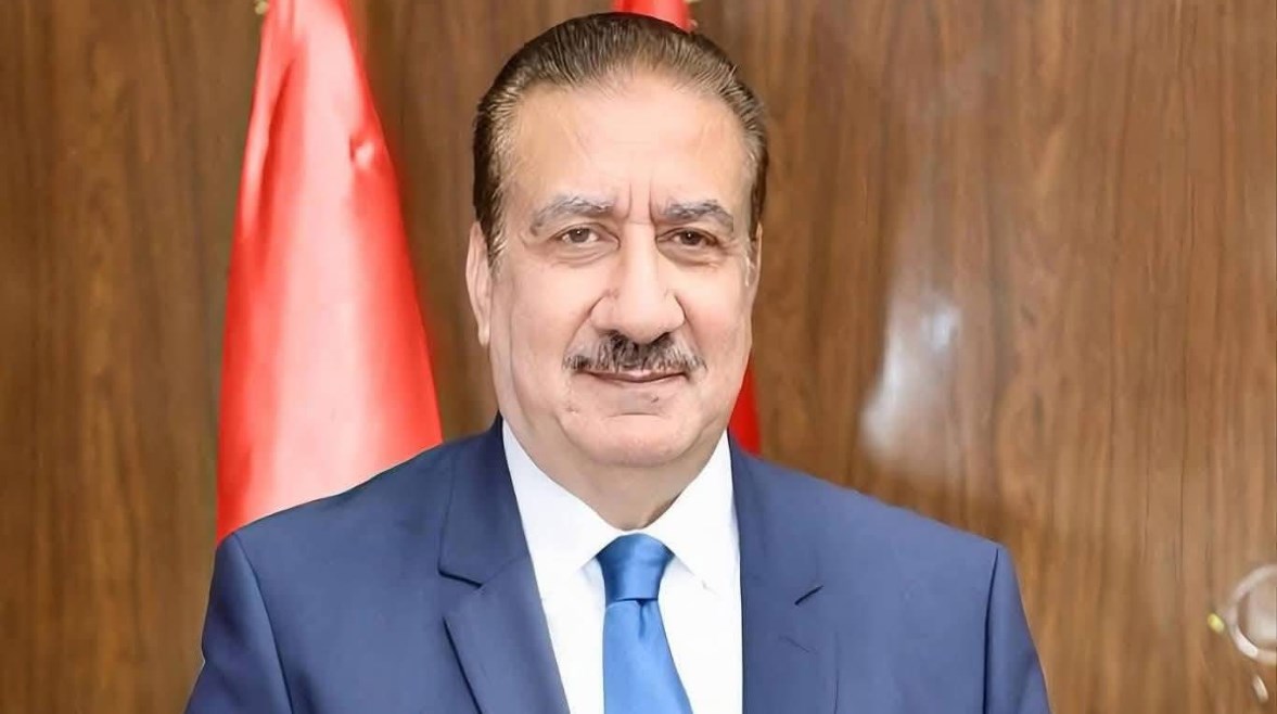 محافظ بورسعيد يعتمد تعريفة الركوب الجديدة ويحذر من استغلال المواطنين