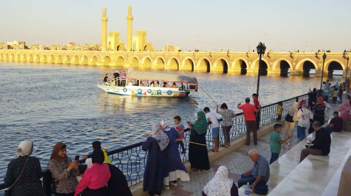 الحدائق والمتنزهات بالقناطر الخيرية 