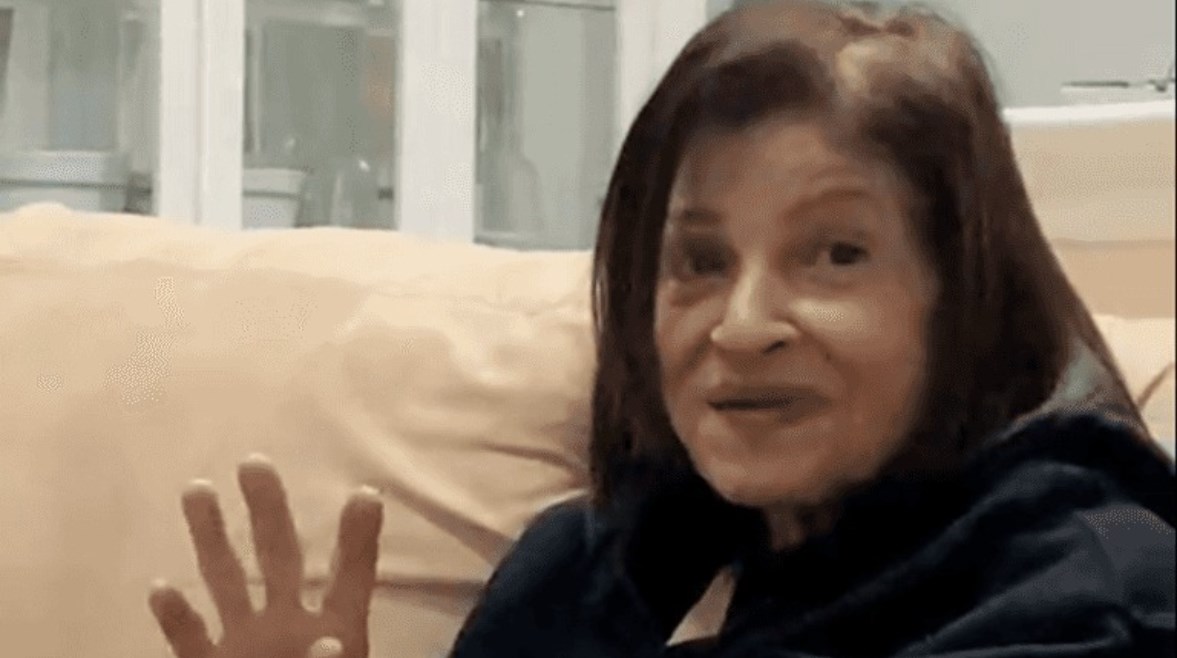 الفنانة عائشة الكيلاني