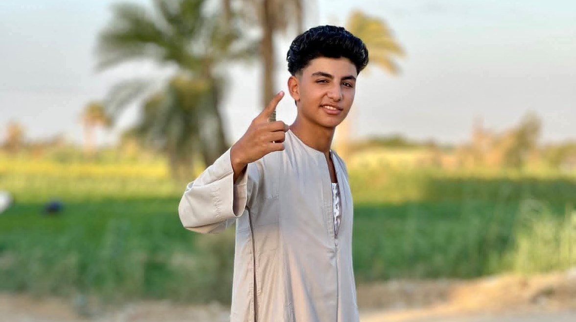 صورة الشاب المتوفي 