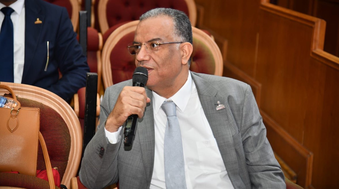 الدكتور محمود مسلم