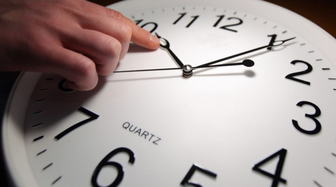 موعد بداية التوقيت الصيفي 2026