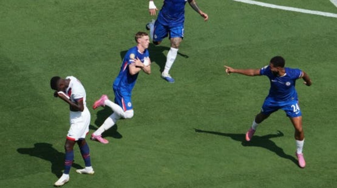 تشيلسي وباريس 