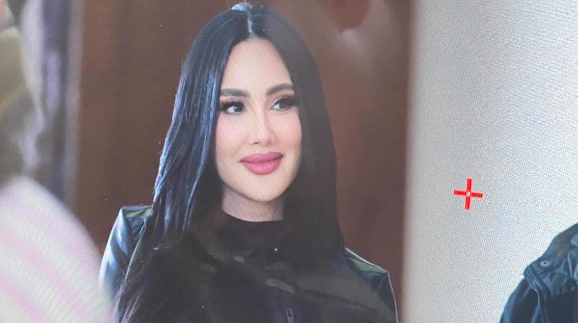 الفنانة مي القاضي 