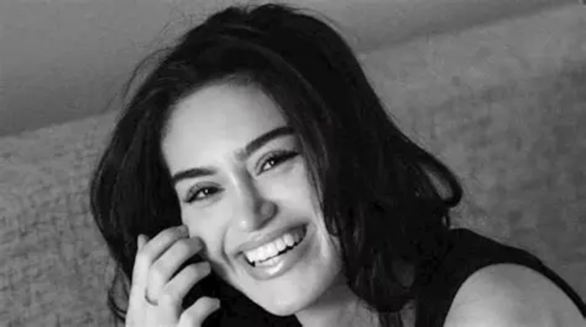 يارا مصطفى عز