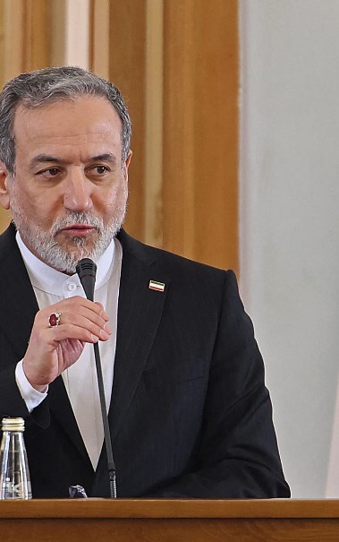 وزير الحارجية الإيراني عباس عراقجي