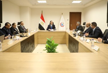 جانب من اجتماع نائب وزير الصحة والسكان