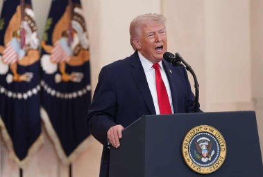 دونالد ترامب 