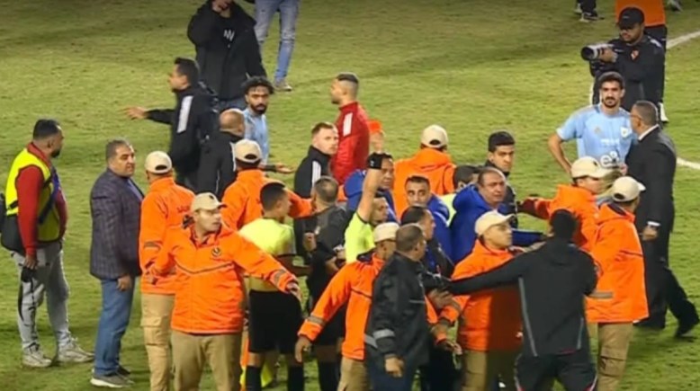 مباراة الأهلي وسيراميكا 
