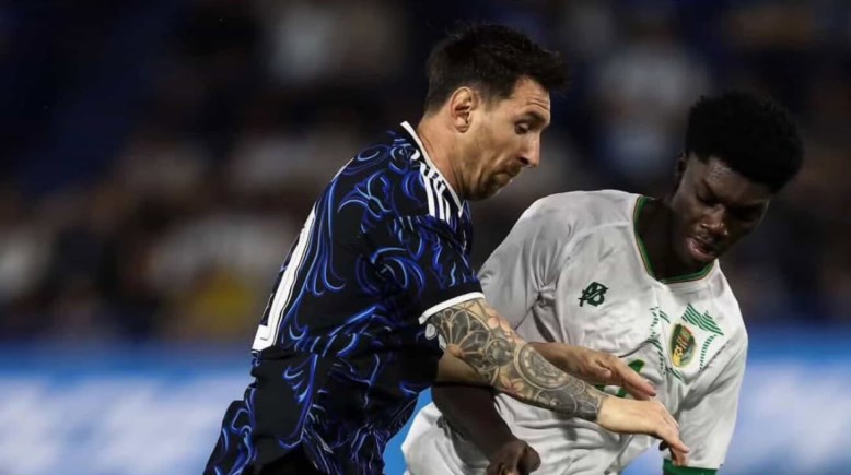 ماتا ماجاسا مع منتخب بلاده ضد ميسي