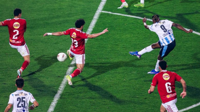 الأهلي وبيراميدز 