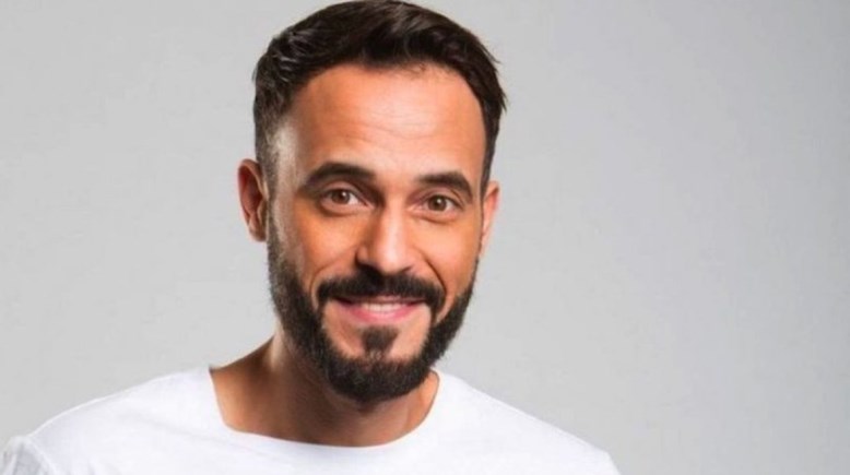 الفنان يوسف الشريف