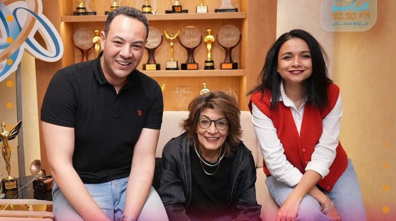 الفنانة سماح أنور