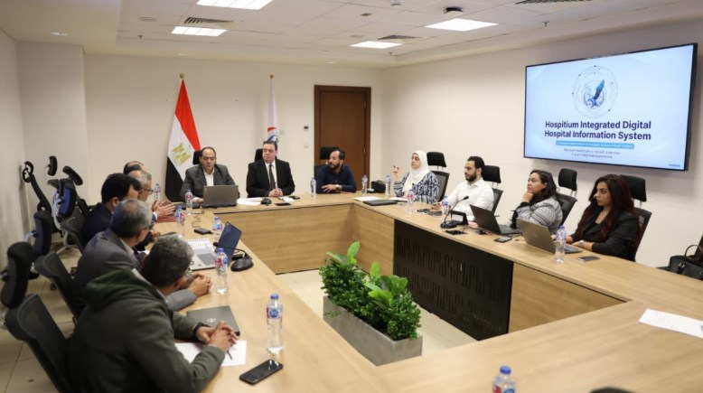 مساعد وزير الصحة عمرو عايد