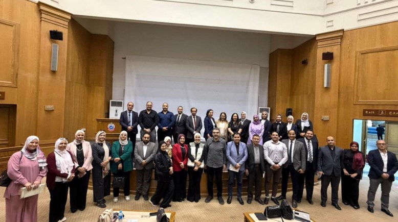 جانب من لقاء الصحة بالمستشفيات