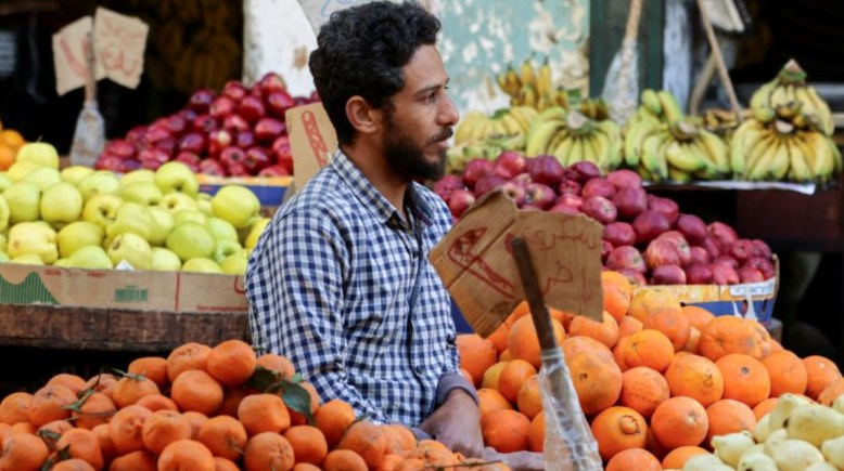 رفع الحد الأدنى للأجور إلى 8000 جنيه