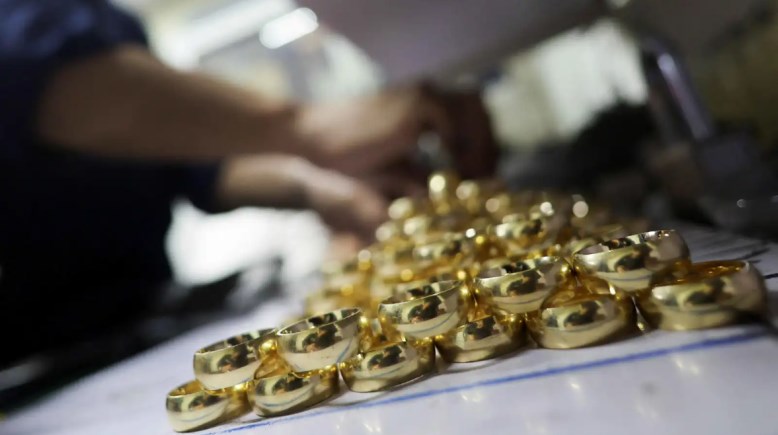 الاستثمار في الذهب أم الصكوك