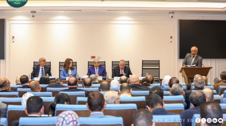 اجتماع لجنة الإدارة المحلية بالبرلمان أمس