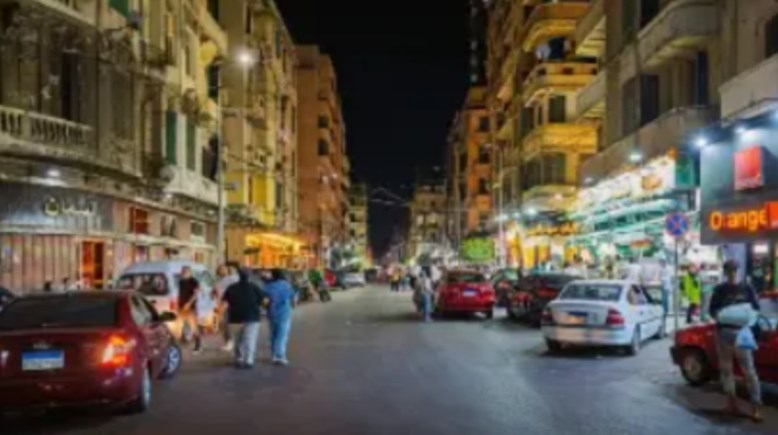  مواعيد غلق المحلات والمقاهي