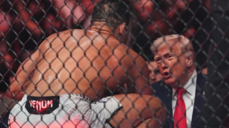 ترامب يحضر نزالاً في بطولة UFC بينما تتعثر محادثات السلام في إسلام أباد