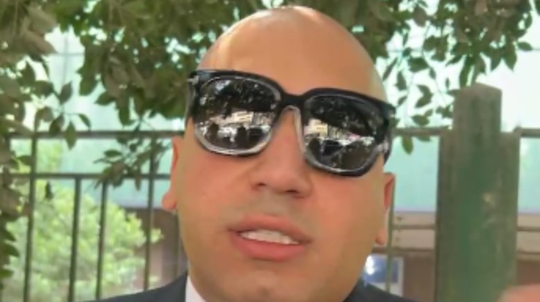 محامي رجل الأعمال