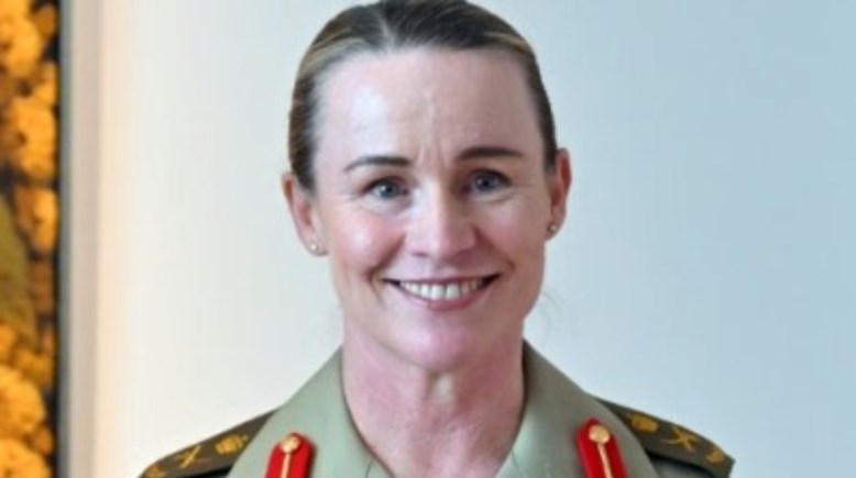  الفريق سوزان كويل