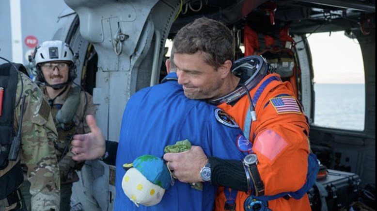 طاقم أرتميس