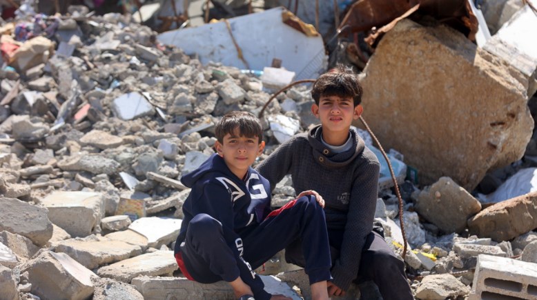 أطفال من قطاع غزة