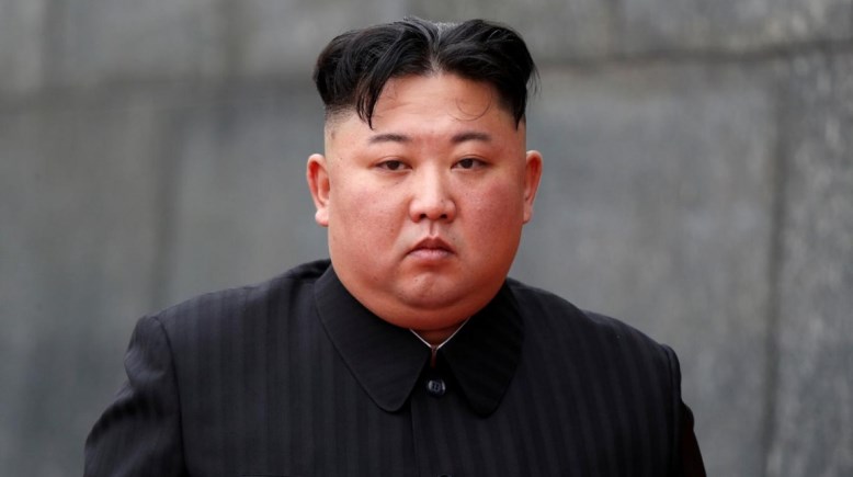 قائد كوريا الشمالية كيم أون 