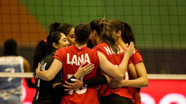 سيدات الأهلي لكرة الطائرة 