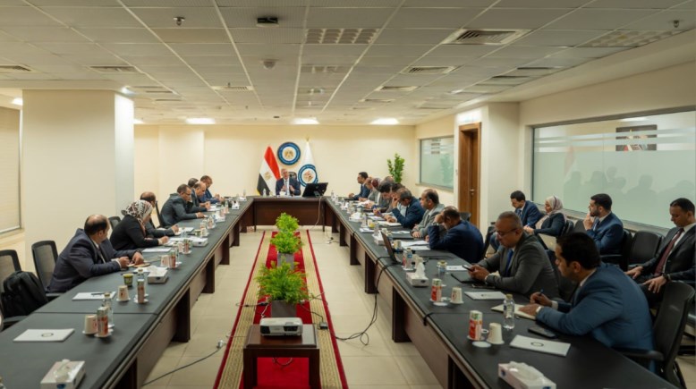 جانب من اجتماع مجلس إدارة هيئة الثروة المعدنية والصناعات التعدينية