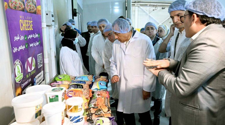 زيارة رئيس الوزراء مصنع "غازي لاند"