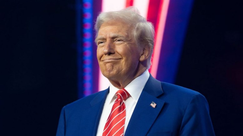 دونالد ترامب