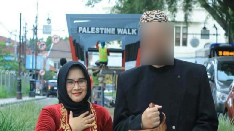 أنجي والشاب المصري