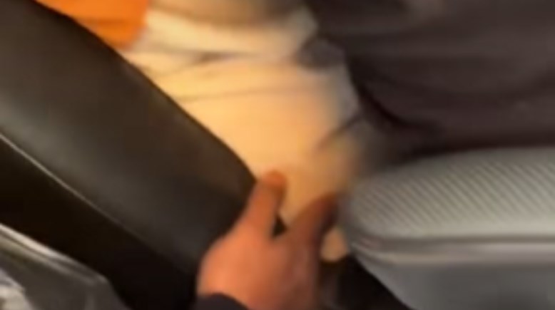 لقطة من الفيديو 