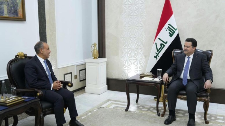 لقاء الدكتور بدر عبدالعاطي، مع رئيس الوزراء العراقي 