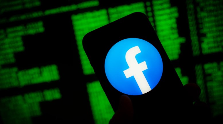 تطبيق فيسبوك