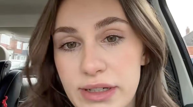 السيدة ميا لويز