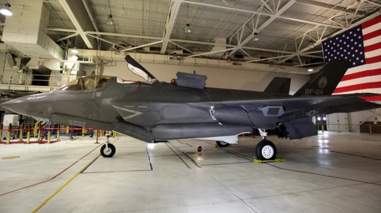 الطائرة الأمريكية "إف 35"