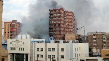 حريق بجوار سور مستشفي صدر العباسية