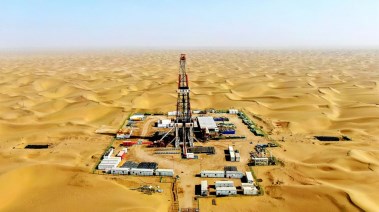 آبار من الغاز الطبيعي في مصر _ أرشيفية