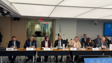 وزير الخارجية يشارك في جلسة بالبنك الدولي